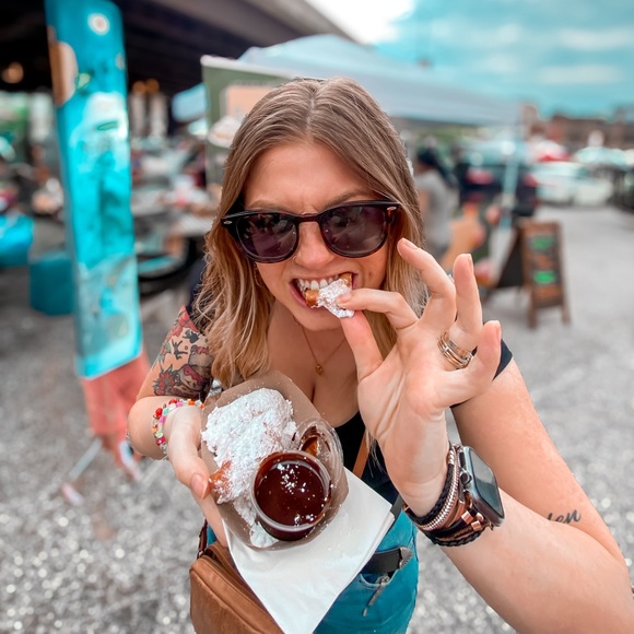 Meet your Posher, Zz - Picture 1 of 1